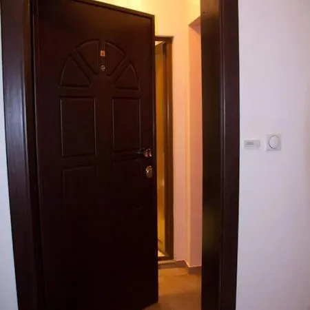 преходно студио, дневна с кухня и стая Apartment Sofia